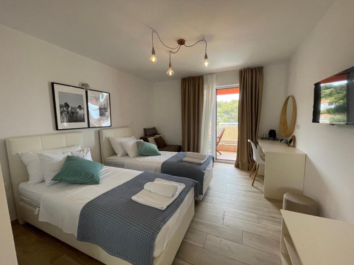 St. Nicholas Rooms ฮวาร์ ภายนอก รูปภาพ